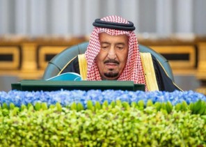 خادم الحرمين الشريفين يرأس جلسة مجلس الوزراء