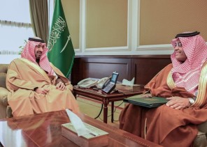 نائب أمير منطقة تبوك يستقبل رئيس جامعة تبوك