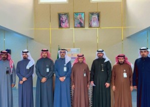 فريق طبي من تجمع حفر الباطن الصحي يزور مركز التأهيل الشامل بحفر الباطن