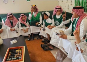 بمشاركة جميع الابناء والموظفين .. دار التوجيه الاجتماعي بالدمام تقيم احتفال بمناسبة بيوم التأسيس الدار