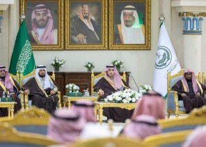 أمير الجوف يستقبل المواطنين في الجلسة الأسبوعية