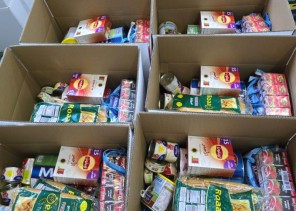 سواعد الحي بمركز المسفلة يوزع 600 سلة رمضانية