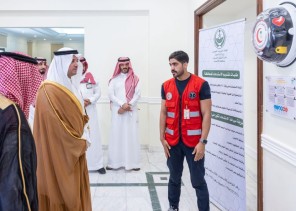سمو محافظ الأحساء يدشّن مبادرة الهلال الأحمر بتركيب جهاز الإنعاش القلبي الرئوي