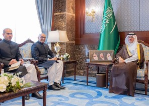سمو محافظ الأحساء يستقبل سفير باكستان لدى المملكة