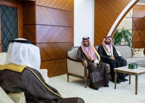 أمير الشرقية يستقبل مدير عام المركز الوطني لتنمية الغطاء النباتي ومكافحة التصحر بالمنطقة