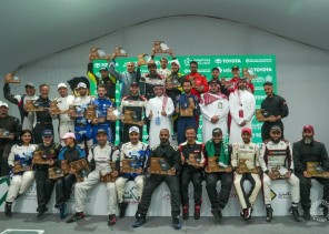 تتويج أبطال الجولة الأخيرة من بطولة السعودية تويوتا صعود الهضبة