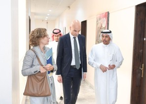 رئيس غرفة الطائف خلال استقباله قنصل فرنسا بجدة : حريصون على استقطاب وتنويع الاستثمارات بالمنطقة.. والورد يجمعنا