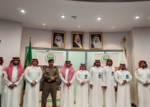 مدير وقاء مكة يزور مركز إدارة الأزمات والكوارث بإمارة منطقة مكة المكرمة