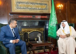 أمير منطقة تبوك يستقبل سفير جمهورية أوزبكستان لدى المملكة