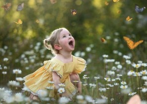 علاقاتنا بين الوعي والعاطفة