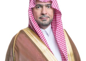 وزير البلديات والإسكان يعتمد ترسية استثمار تطوير البنية التحتية لمدينة صناعية بالدمام