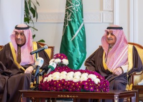 أمير منطقة تبوك يكرم الفائزين بجائزة “تبوك للعمل التطوعي” في دورتها الأولى