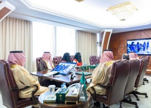 أمير الشرقية يدشن عدد من المبادرات التدريبية للهلال الأحمر السعودي