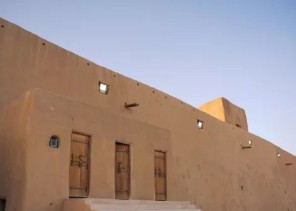 الأحساء وجهة سياحية تتألق بتراثها ومعالمها الفريدة