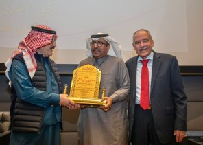 استشاري طب نفسي: القلق يسيطر على الوطن العربي بنسبة 25%، و10% من مشاهر شبكات التواصل مصابين بالانفصام