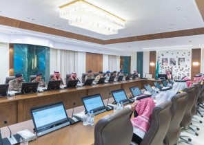 أمير الشرقية يرأس اجتماع لجنة الدفاع المدني بالمنطقة