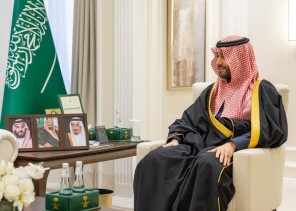 نائب أمير الجوف يستقبل رئيسة مجلس إدارة جمعية الملك عبدالعزيز النسائية للتنمية الاجتماعية