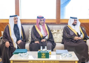 أمير الشرقية يسلم شهادة اعتماد “حياك” لمستشفى قوى الأمن بالدمام كأول مستشفى حكومي يحصل عليها في المملكة