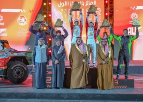 الأمير عبدالعزيز بن سعد يتوج الراجحي بطلاً لرالي حائل تويوتا الدولي 2025