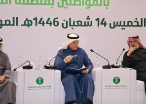 الوزير الفضلي يلتقي بعددٍ من المواطنين والمزارعين في منطقة الحدود الشمالية