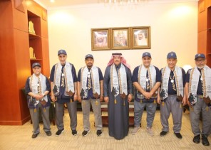 محافظ المجمعة يستقبل مدير مكتب رواد كشافة المجمعة بمناسبة يوم التأسيس ويشيد بمبادراتهم الوطنية