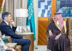 سمو أمير الشرقية يستقبل سفير جمهورية فرنسا لدى المملكة