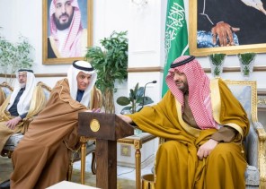 أمير الحدود الشمالية يُدشّن ويضع حجر الأساس لـ 16 مشروعًا مائيًا وبيئيًا وتنمويًا بتكلفة تتجاوز 830 مليون ريال