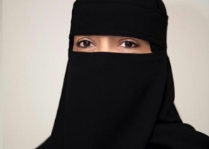 حفظ الله المحسنين الذين إذا أحسنوا زادوا إحسانًا