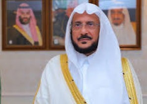 إنفاذاً لتوجيه معالي وزير الشؤون الإسلامية : خطباء الجوامع يؤكدون أن التسول سبباً لعدم وصول التبرعات لمستحقيها واستغلال الأطفال جريمة يجب على المجتمع التصدي لها