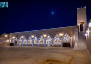 مسجد الرميلة التاريخي في الرياض يستعيد طابعه النجدي ضمن مشروع الأمير محمد بن سلمان