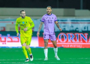 الخلود يستعيد نغمة الانتصارات بالفوز على الخليج