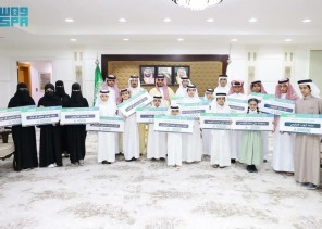 نائب أمير نجران يكرّم 22 طالبًا وطالبة لتفوقهم في مبادرة منافس على مستوى المملكة