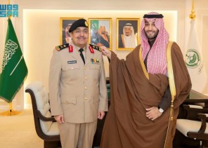 نائب أمير الجوف يقلّد قائد حرس الحدود بالمنطقة اللواء الركن صالح البلوي رتبته الجديدة