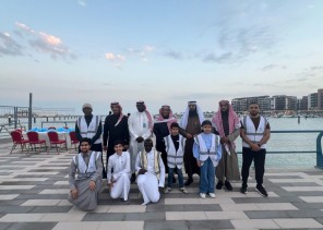 مائدة رمضانية تجمع 1200 صائم في الجبيل الصناعية بمبادرة من مجموعة الغانم وجمعية رسالة