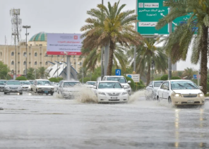 الأرصاد: استمرار الأمطار الرعدية وزخات البرد على عدة مناطق بالمملكة اليوم