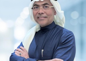 بعد تعيينه مديرًا لمدينة الملك عبدالله الطبية.. تعرّف على إنجازات د. عادل طاش في جراحة القلب