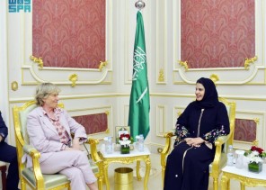 مساعد رئيس مجلس الشورى تلتقي رئيسة لجنة الشؤون الخارجية بمجلس الشيوخ الإيطالي لتعزيز التعاون البرلماني