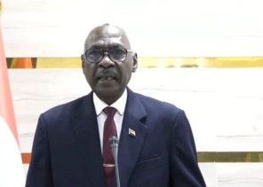 السودان يعلن قطع علاقاته الدبلوماسية مع الإمارات ويستدعي طاقم السفارة من أبوظبي