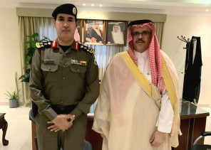 محافظ الجبيل يهنئ العميد البقمي بمناسبة ترقيته