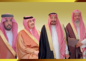 بحضور الأمير مشعل بن محمد وعدد من المشايخ.. معرف قبيلة الشوالعة يقيم مأدبة تكريم لـ”حميد بن مصلاب” و”عايض المظيبري”