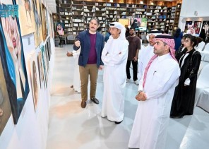 «نافذة».. معرض تشكيلي واقعي بروح معاصرة تنظمه جمعية الثقافة والفنون بالدمام