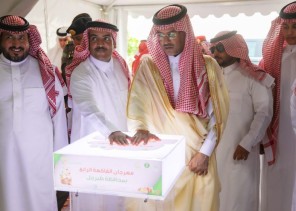 بحضور محافظ طبرجل.. انطلاق فعاليات مهرجان الفاكهة في نسخته الرابعة بمحافظة طبرجل