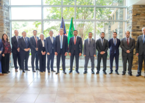 وزير الصناعة والثروة المعدنية يختتم زيارة رسمية إلى الولايات المتحدة لتعزيز الشراكة في الصناعة والتعدين