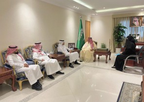 محافظ الجبيل يبحث مع مدير إحصاء الشرقية سبل تطوير العمل الإحصائي ودعم اعتماد «مدينة الجبيل الصحية»