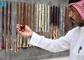 السُّبَح.. موروث تراثي يتحول إلى رمز ثقافي واستثماري متجدد