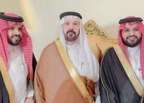 « ليلة من ليالي الفرح ».. عبدالرحمن الرويضي يحتفل بزواج أبنائه «مازن وعبدالمجيد» بقصر الراسي بحائل