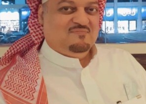 القادمون من الباب الخلفي