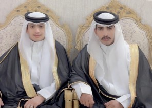 في ليلة من ليالي الفرح.. رجل الأعمال “عبدالرحمن العويمري ” يحتفل بزفاف نجله “مشعل ” في قاعة الفلاح بمحافظة الحائط