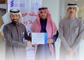 «إنجازات متميزة».. التجمع الصحي بحائل يكرم عبدالرحمن الرويضي تقديرًا لجهوده في تطبيق معايير السلامة