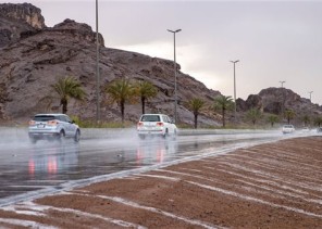 أمطار رعدية وزخات برد تضرب 7 مناطق